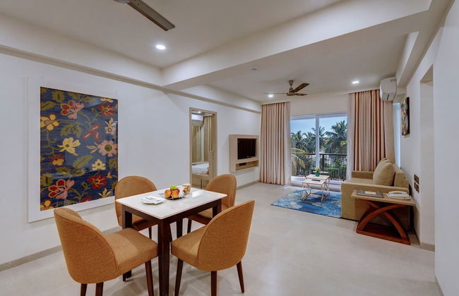 The Fern Habitat Candolim Goa - Foto 16