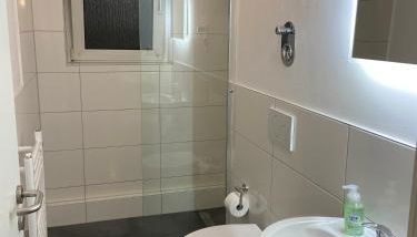 Monteur- und Ferienwohnung mit sehr guter Anbindung - Foto 2