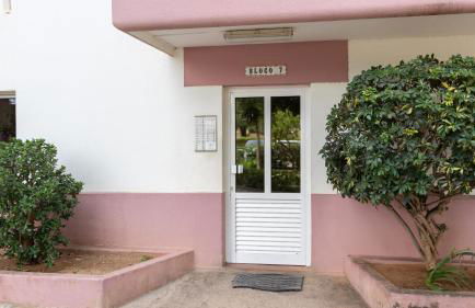 Comfy 3 BDR Flat With Pool & Balcony by LovelyStay - Photo 30