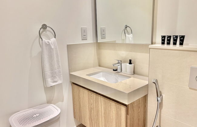 Luxurious 2B in Downtown Views With Dubai Mall Access - Photo 32