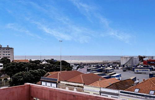 Liiiving in Matosinhos - Factory Pearl Apartment - Photo 1