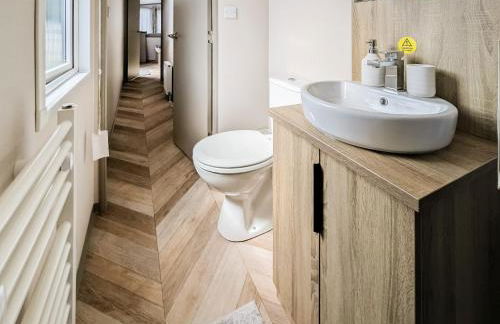 Stonewood Country Lodge - Photo 8