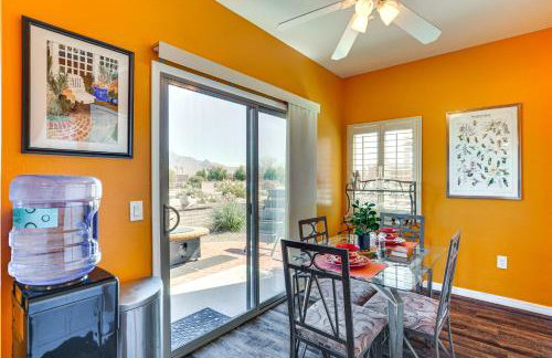 Hot Tub Access and Fire Pit Green Valley Getaway! - Foto 12