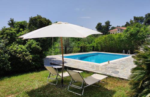 Villa VERA - private villa for 8 guests with pool - Foto 47