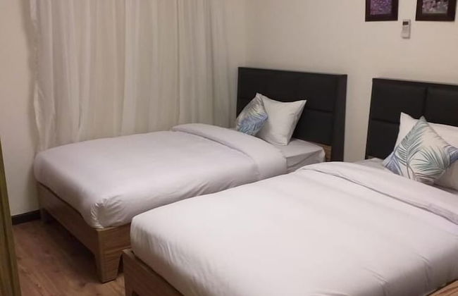 Parkside boutique 3 bedroom apartment - Foto 3