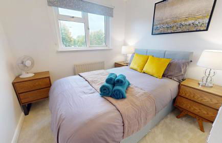 Parlaunt House - 3 Bedroom With Free Parking - Foto 3
