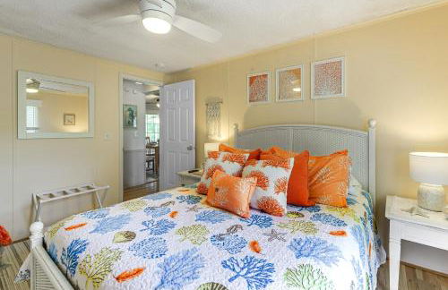2 Blocks to Crystal Coast Family-Friendly Retreat - Foto 14