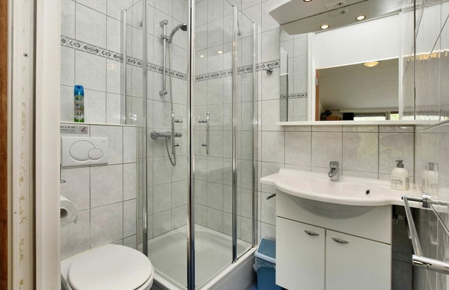 Chalet in Odeigne With Private Pool & Sauna - Photo 22