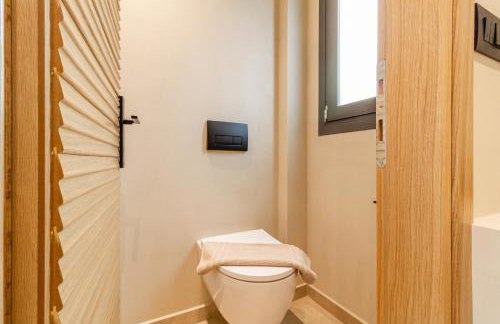 ADORNO PRIVATE SUITES Only Adults & Kids 12 Plus - Photo 52