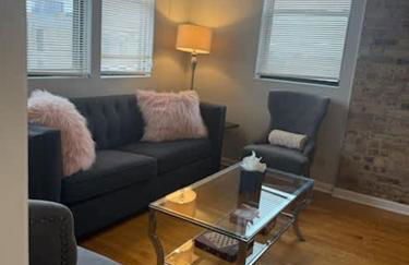 Two Bedroom West Loop - Foto 32