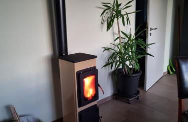 Ferienwohnung mit Garten und Bergblick - Foto 15