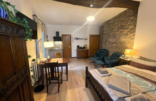 Apartment Eifelsteig im Posthalterhof, anno 1683, mit Sauna - Photo 1