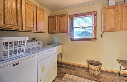 Home with Hot Tub Near Shenandoah Natl Park! - Foto 12