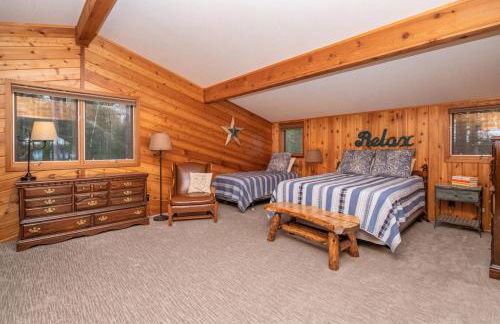 Porch in the Pines in Eagle River WI - Photo 23