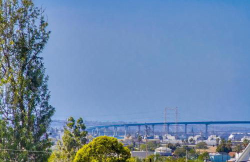 Entire Private Home with 3 Bedrooms 3 Bathrooms, Balcony Views, 10-mins to San Diego Gaslamp, Downtown, Available Now - Foto 36