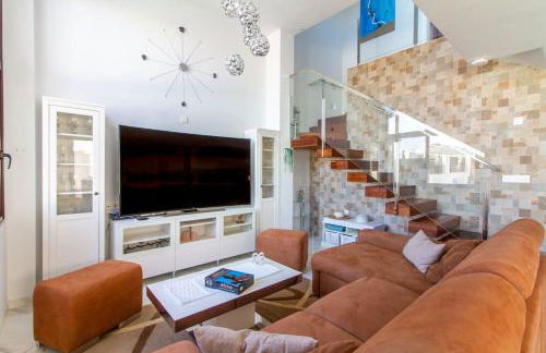 Villa Nina with pool - Photo 14