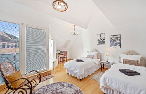 Gelbe Koffer - Vintage Maisonette Neunkirchen - 2 SZ - Self-Check-in - Balkon - Parkplatz - 1 km zum Zentrum - bis 4 Pers - Foto 12