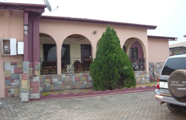 3 Bed House Sleeps 6 - Parking, Wifi, Generator - Foto 18