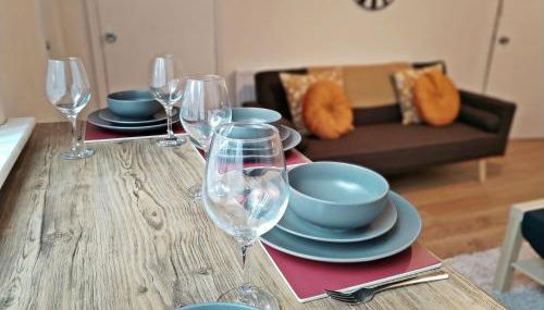 Central Manchester Modern 4 Bed House - free parking - Foto 3