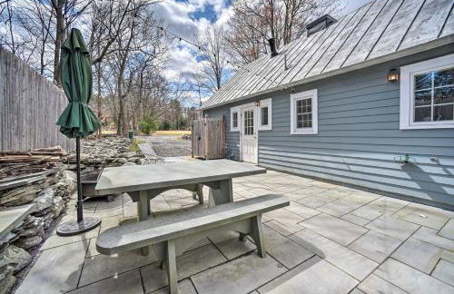 Charming Cottage with Yard - 2 Mi to Tinker St! - Foto 25