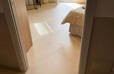 Melannie's Apartment 2 - Photo 15