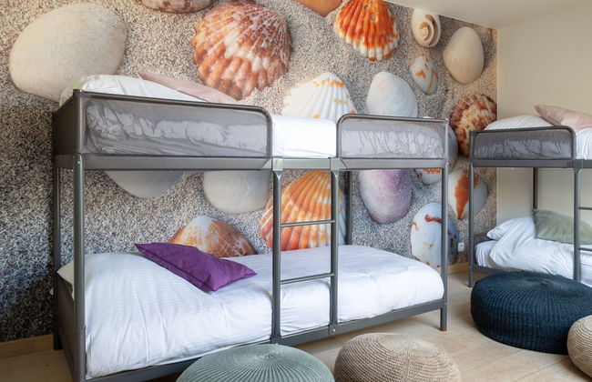 Charming Villa With Indoor Swimming Pool, Near the Beach and Town Centre - Foto 7