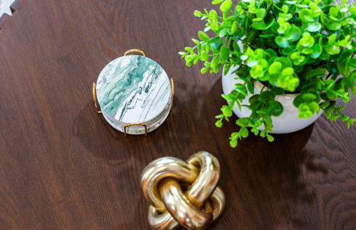 4 Bed sleeps 12 -Sea world-Six Flags-Down Town - Emerald Oasis - Foto 53