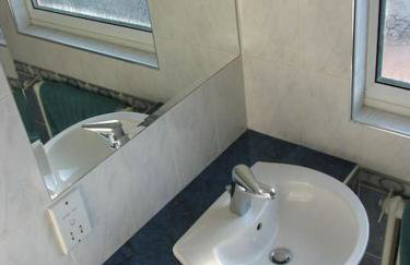 Modern Cosy Private Studio, WIFI, IP-TV, Must See - Foto 9