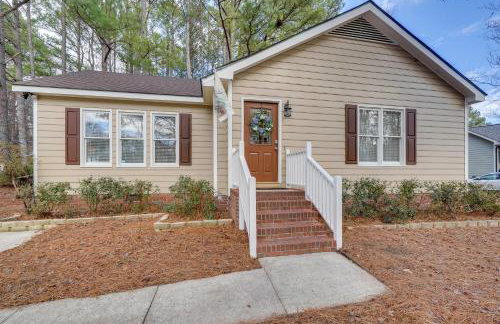 Petals and Pillows Getaway 1 Mi to Dtwn Wendell! - Foto 24