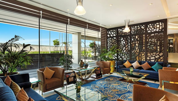 Coin salon dans le hall