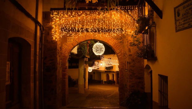Tour navideño por Guadalupe - Foto 3, Arco de Sevilla iluminado