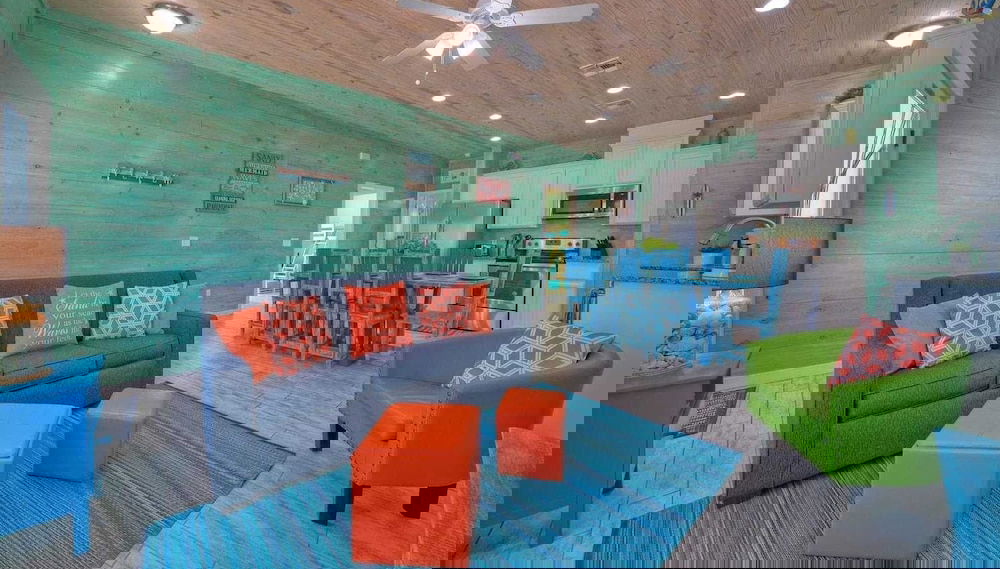 Shared Pool, Walkable to Beach, Vibrant Beachy Design! Bay Bliss by Avantstay - Foto 1, Imagen principal