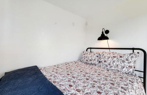 Historic Officer's Farmhouse at OLF - Foto 25