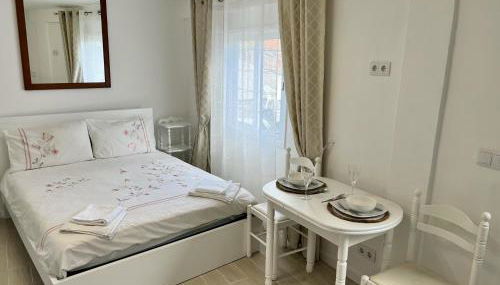 Modern Minimalist Studio With Essential Comfort - Foto 5