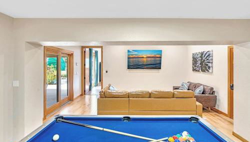 Pool Heat I Firepit and BBQ I 75"TV I Foosball I 581mbps - Foto 3