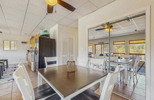 Outdoor Spa and Dock! Scenic Norris Lake Retreat - Foto 16