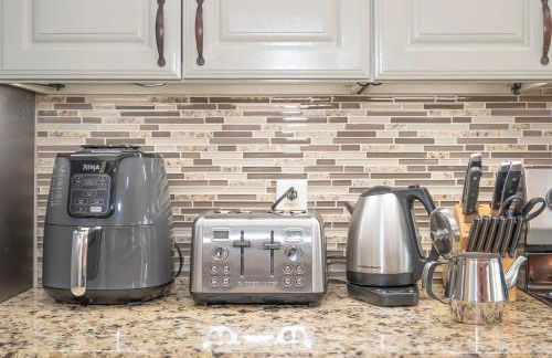 Sunny, Family-Friendly Villa with Large Pool in Gated Community Near Disney - Foto 35