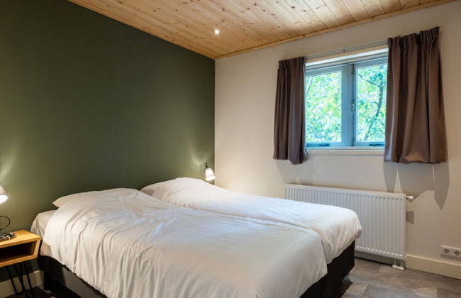 Forest Lodge in Nature With Pond Views - Foto 5