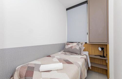 Apartamentos para 5 pessoas com Piscina e Academia no Centro - Foto 17