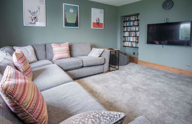 Hill House - 4 Bedroom - Llanrhidian - Photo 44