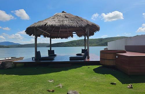 Conforto à beira da lagoa - Foto 48