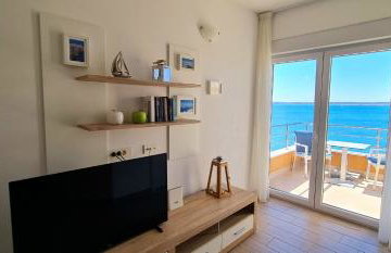 Apartments Nicolas - Beach & Sea 10m away - Amazing sea view! - Photo 16