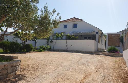 Apartments Paradiso Murter - Photo 1