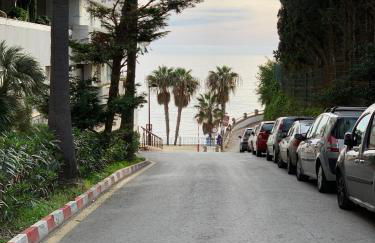 Shinny flat, 2 min from sea - Foto 17