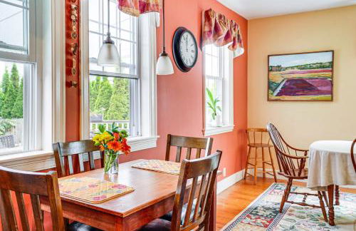 Walk to the T North Shore Retreat Near Salem Fun! - Foto 11