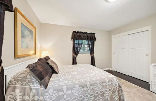 Greensboro Golf Getaway - 9 Mi to Downtown! - Foto 13