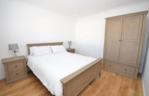 Coots - beautiful property in the heart of Wroxham sits on the waterside - Photo 17