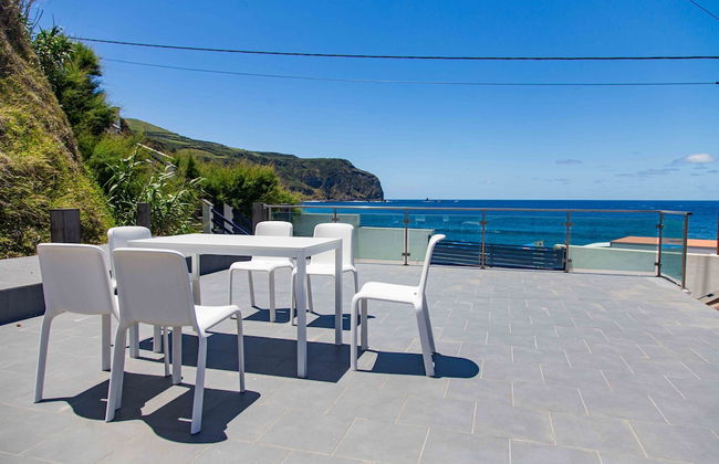 Mosteiros Beach House - Photo 32