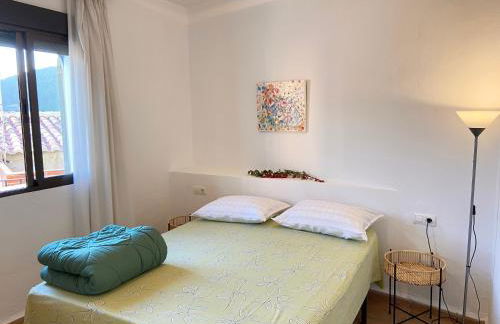 Piso en Vall de Almonacid con vistas, aire acondicionado, Wifi y Smart TV - Foto 2