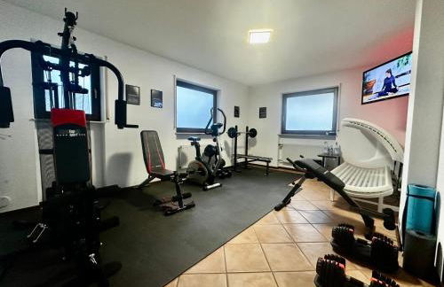 Stilvolle Wellness-Ferienwohnung in Neef Whirlpool, Sauna, Grill, Fitness, Billard & Moselblick - Photo 25